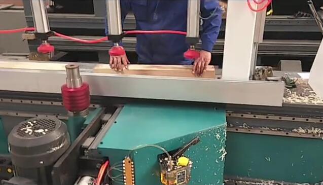 操作加工